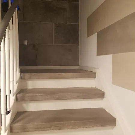 דירה Rhein-main Floersheim am Main